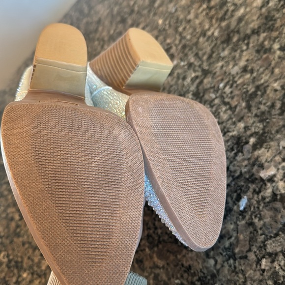 Forever embellished Sparkling Silver Western block heel Ankle Boots NWOT 10 - Picture 8 of 10